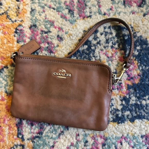 Coach Rich Brown Leather Wristlet - Picture 1 of 3